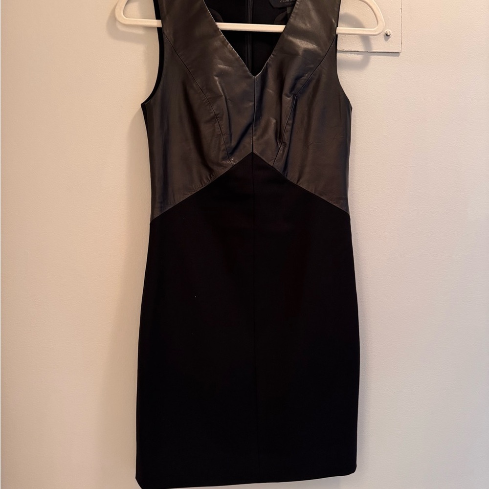 Club Monaco V Neck Sheath Dress